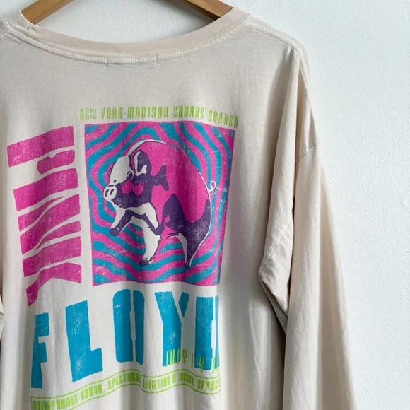Daydreamer Pink Floyd Long Sleeve Tee - Picture 5 of 5